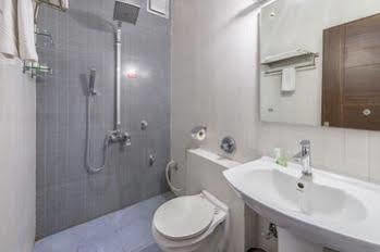 Treebo Golden Pearl Koramangala Bangalore Exterior foto